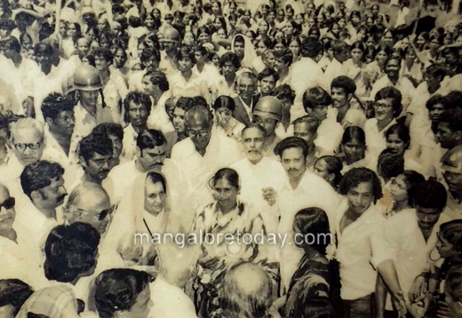Indira Gandhi in Mangalore